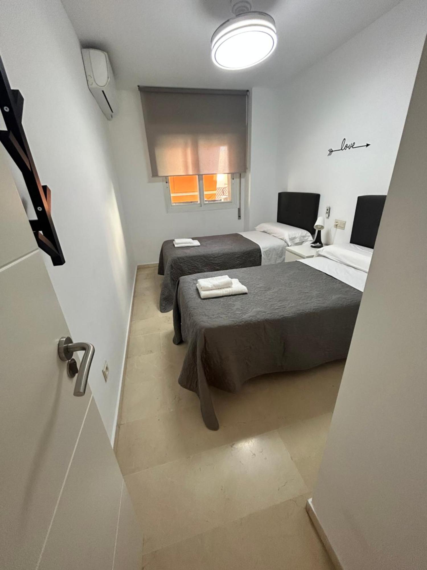 Apartamento Gloria 2 Málaga Esterno foto